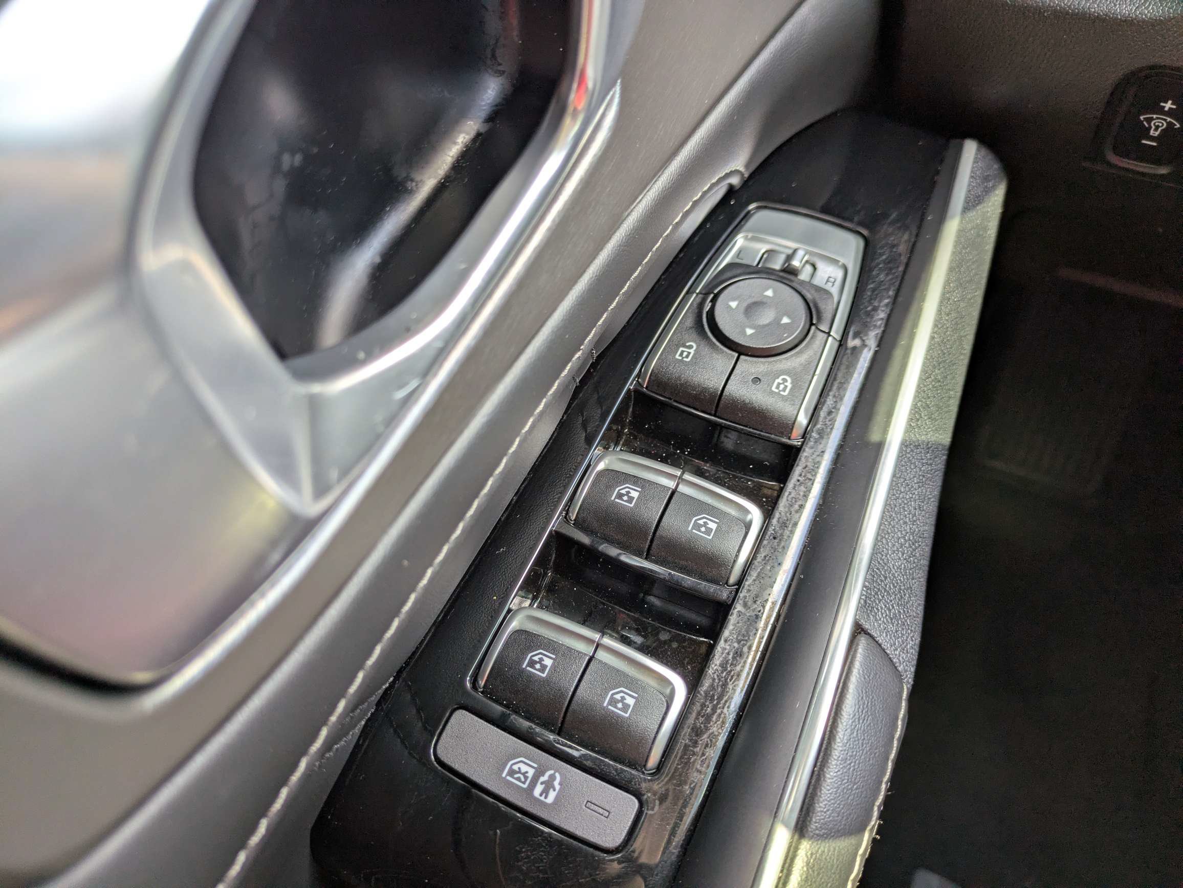 Certified 2022 Kia Sorento SX FWD image 31