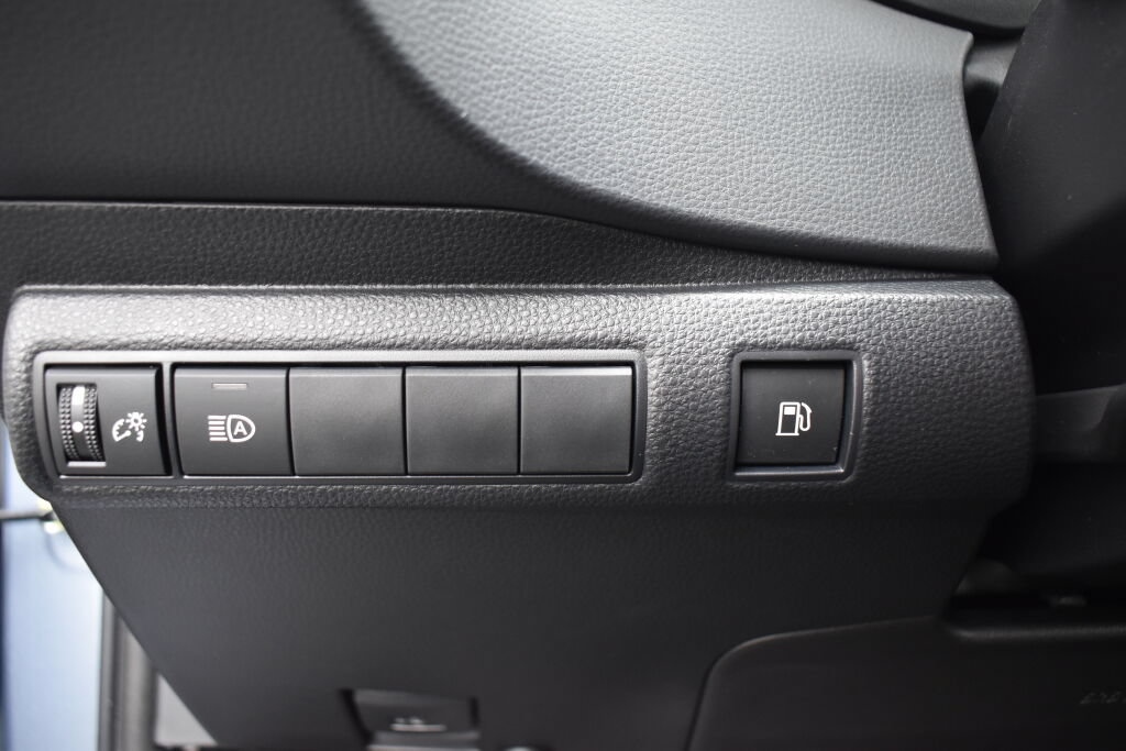 Certified 2026 Toyota Corolla XLE FWD image 15