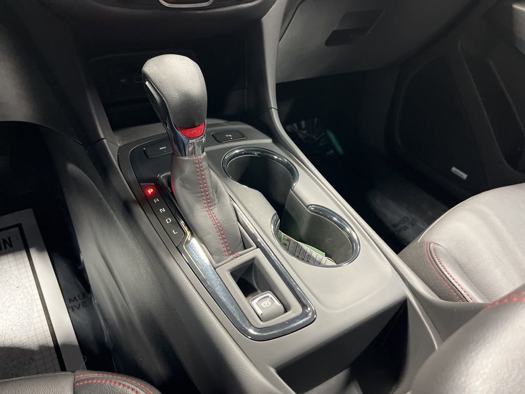 Used 2024 Chevrolet Equinox RS w/ RS Leather Package image 31
