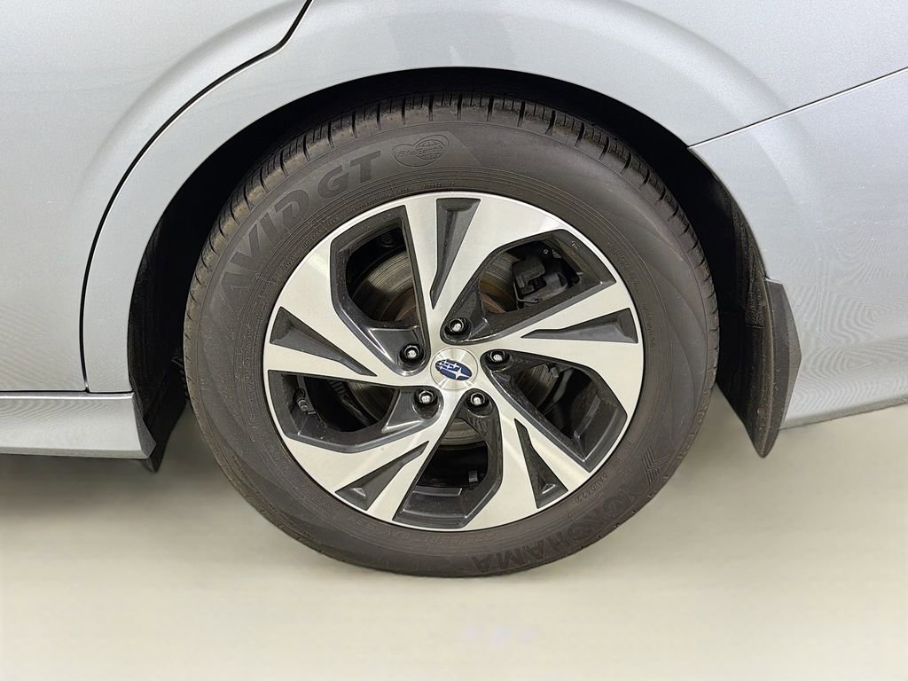 Used 2022 Subaru Legacy Premium image 34