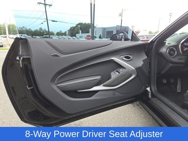 Used 2023 Chevrolet Camaro SS RWD image 13
