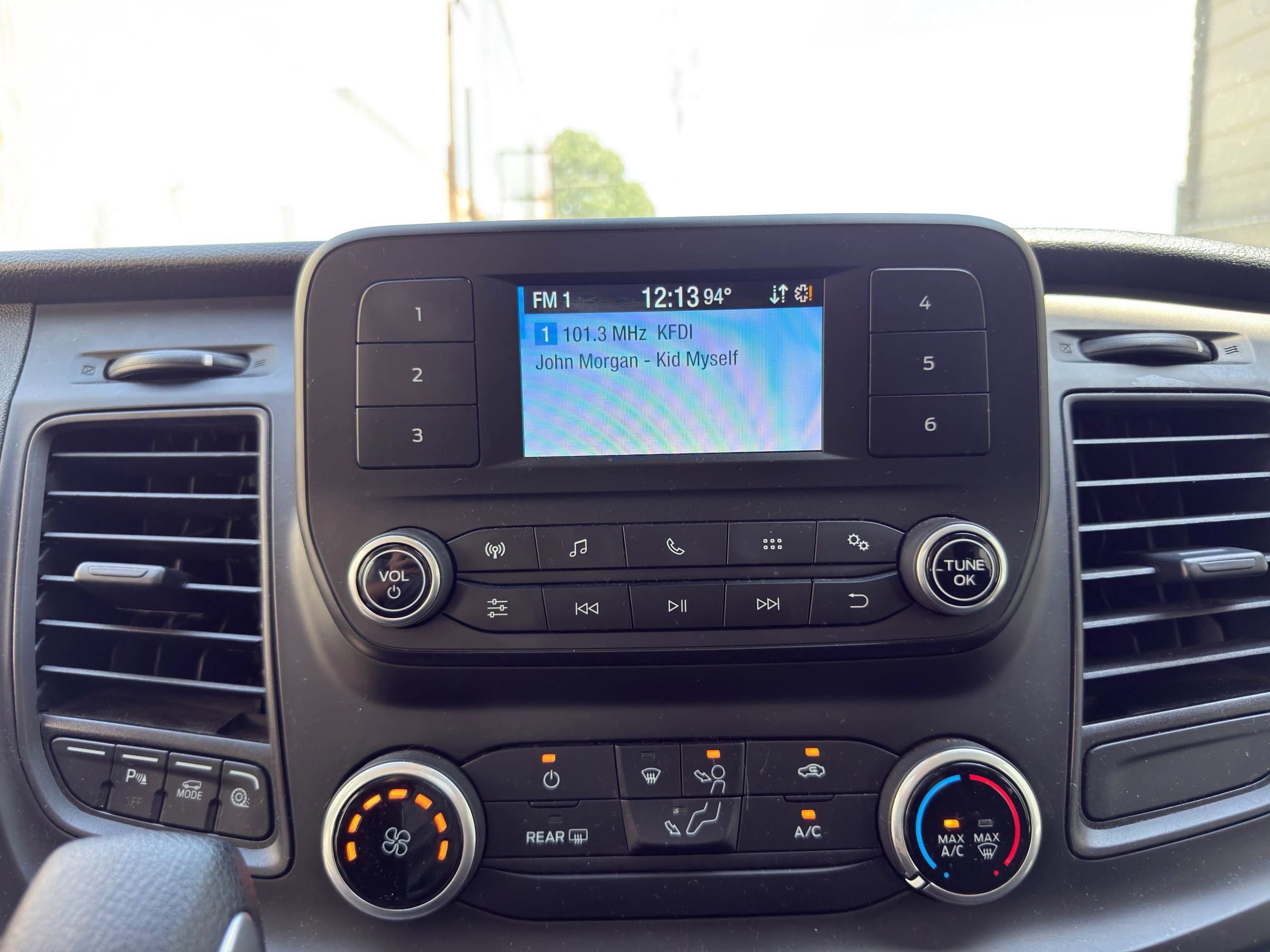 Used 2021 Ford Transit 350 XLT RWD image 13