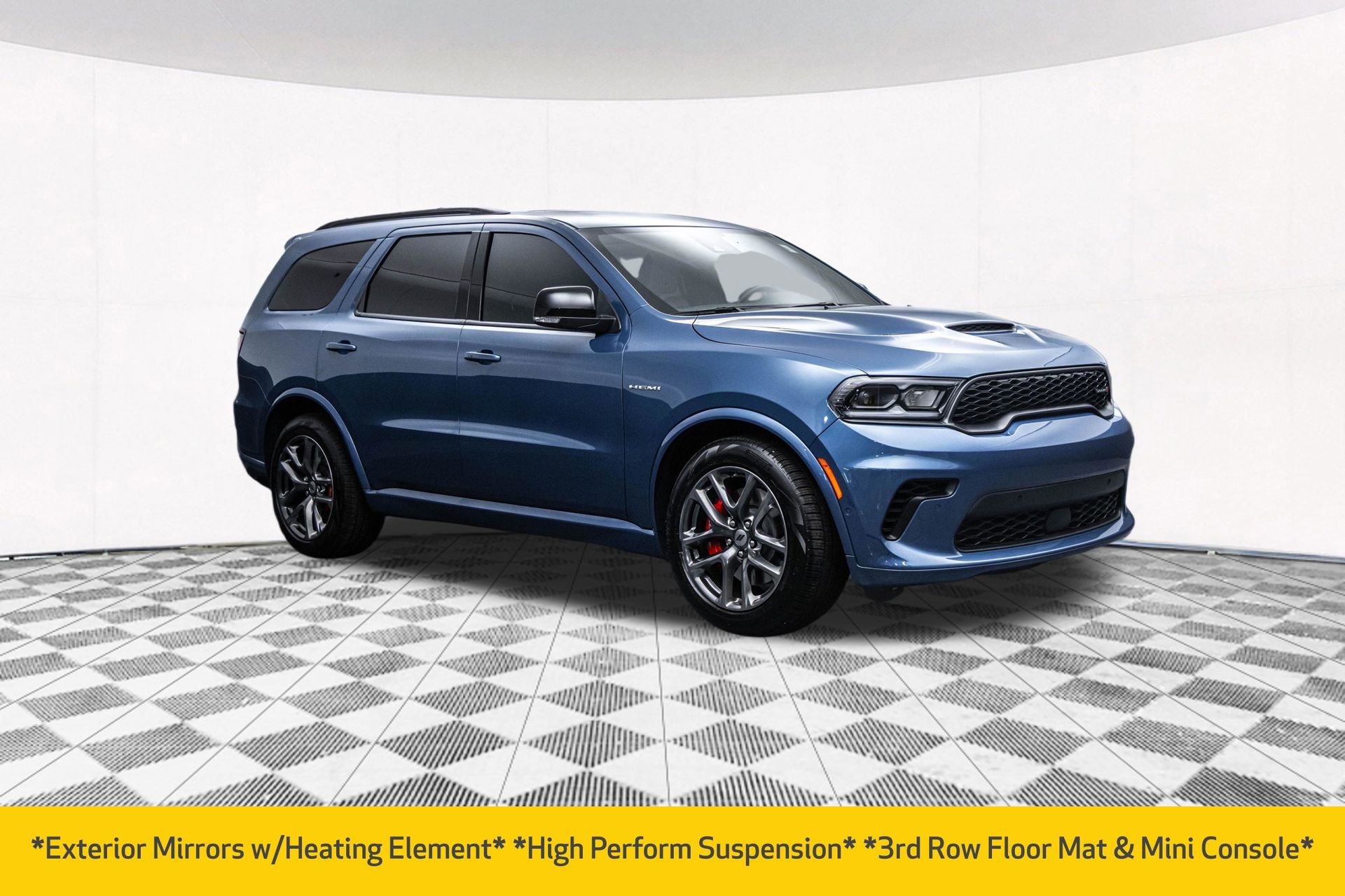 Used 2024 Dodge Durango R/T w/ Tow 'N Go Package AWD/4WD image 18