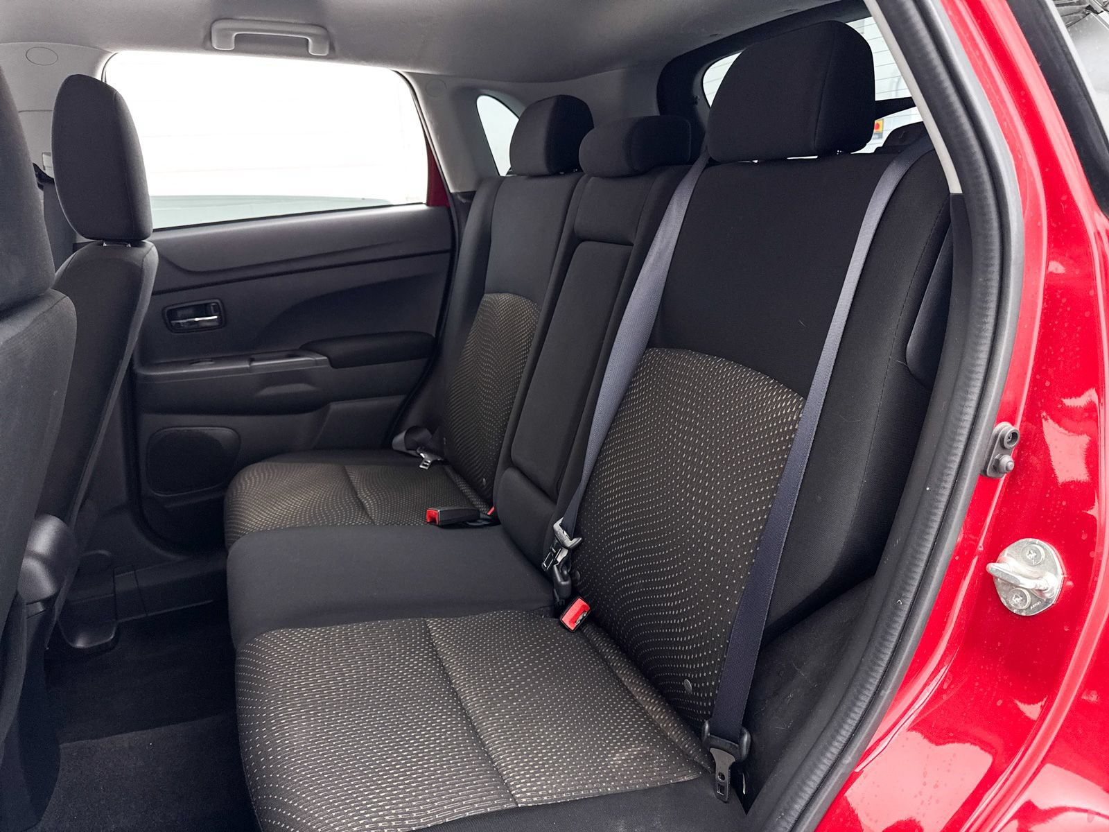Used 2016 Mitsubishi Outlander Sport ES FWD image 19