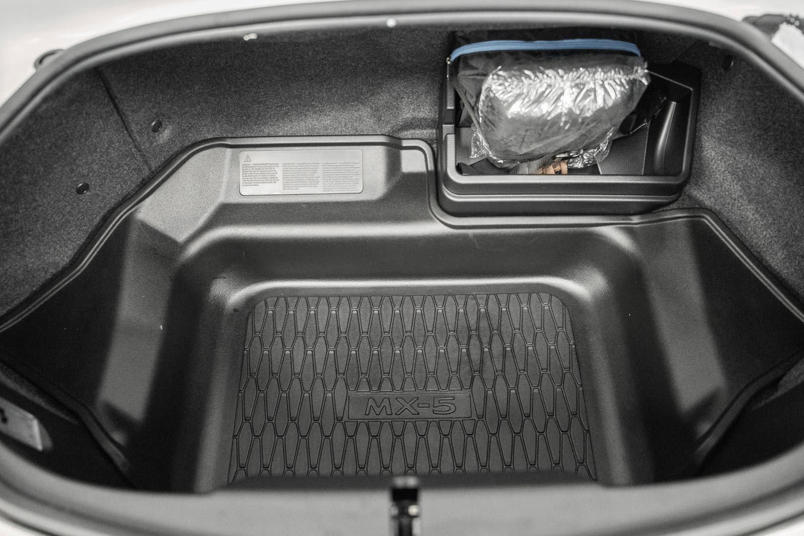 Used 2024 MAZDA MX-5 Miata RF Grand Touring w/ Weather Package image 19