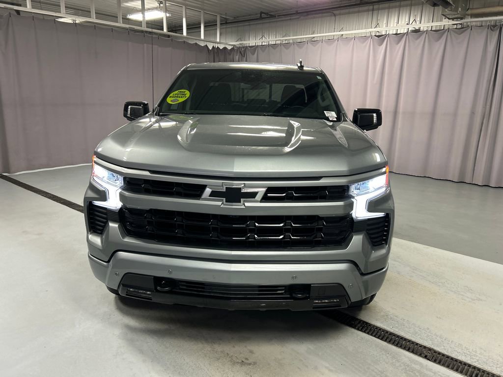 Used 2025 Chevrolet Silverado 1500 RST w/ Convenience Package II image 2