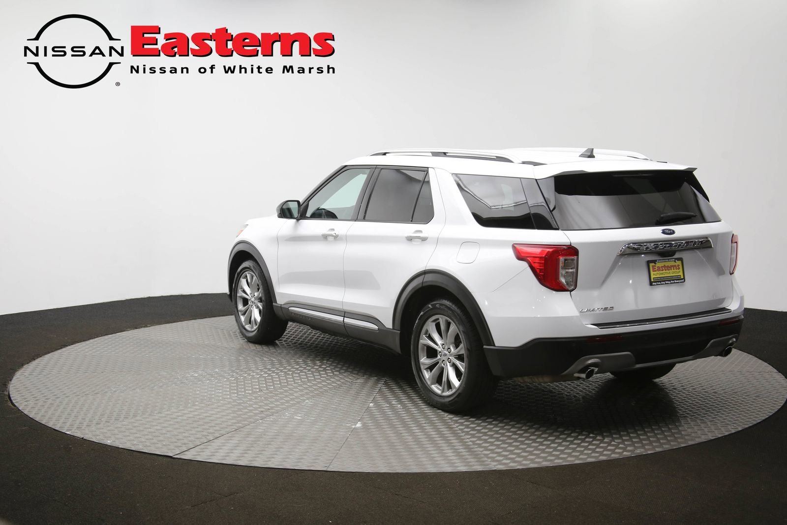 Used 2024 Ford Explorer Limited image 65