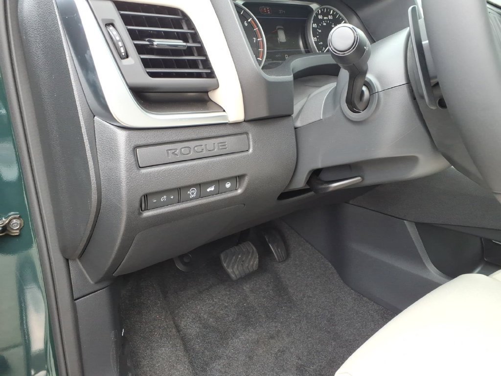 New 2027 Nissan Rogue Dark Armor AWD/4WD image 20