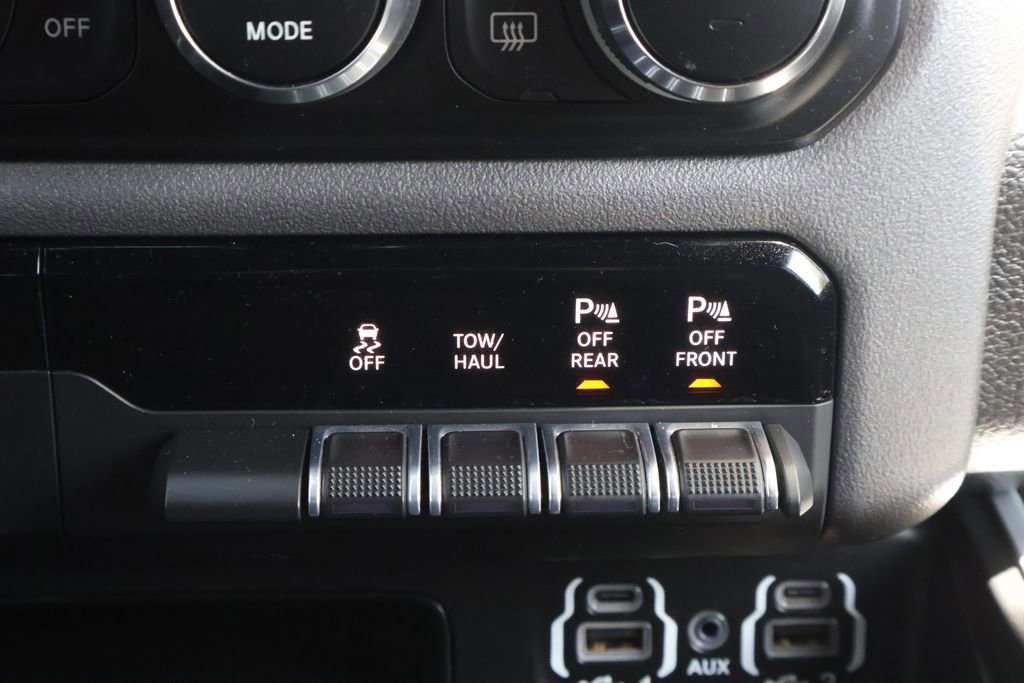 Used 2021 RAM 1500 Big Horn AWD/4WD image 24