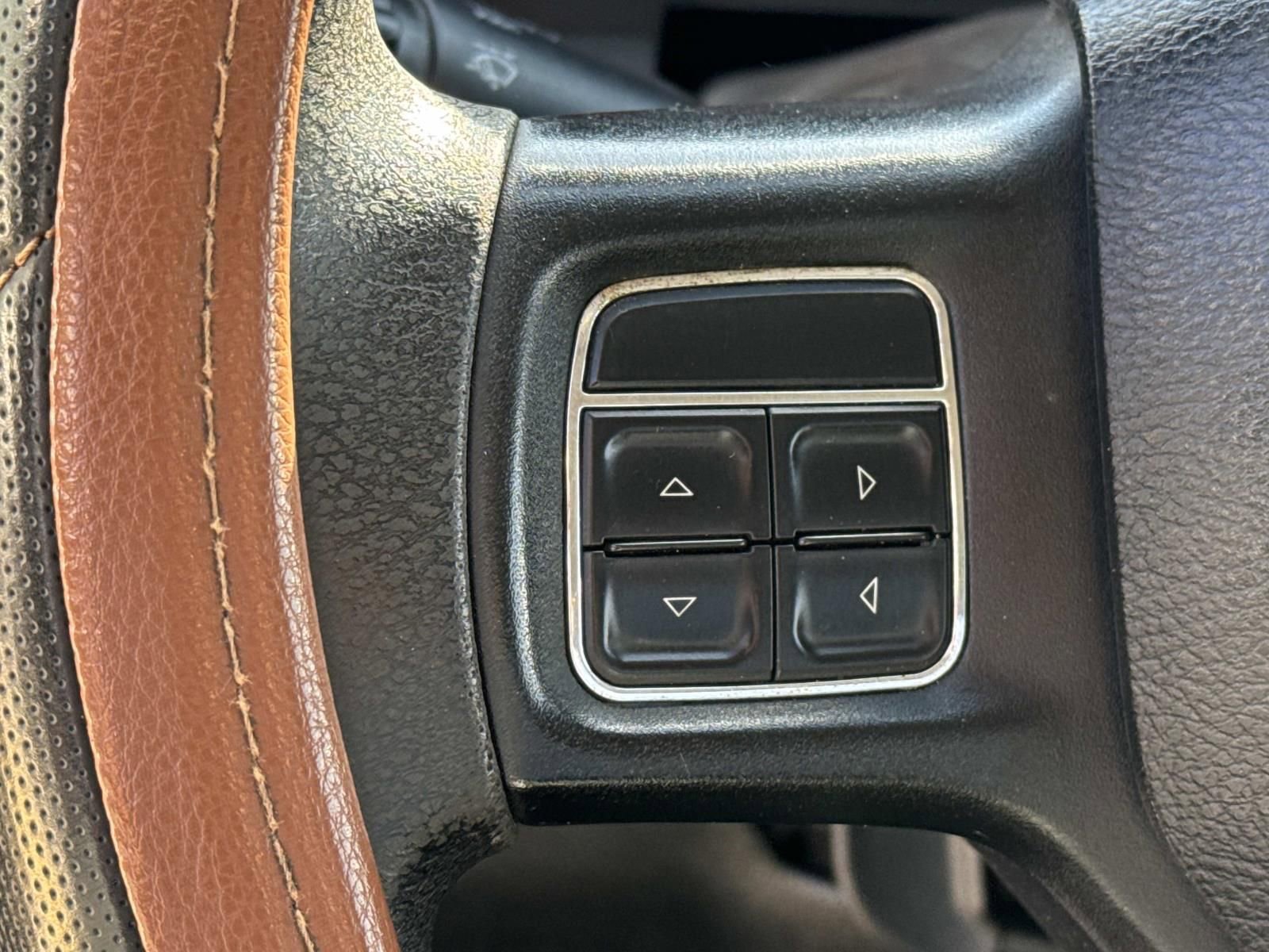 Used 2015 RAM 5500 Tradesman w/ Power & Remote Entry Group RWD image 28