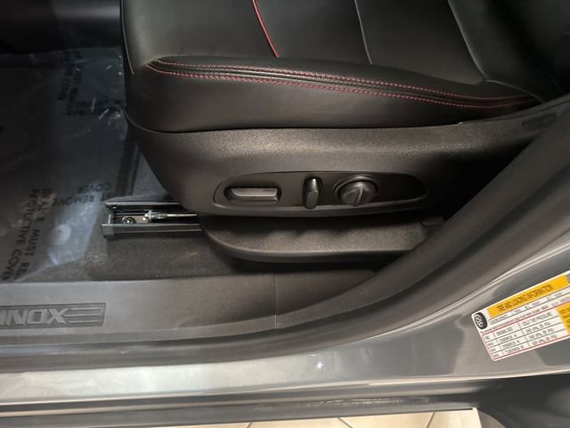 Used 2024 Chevrolet Equinox RS w/ RS Leather Package image 21
