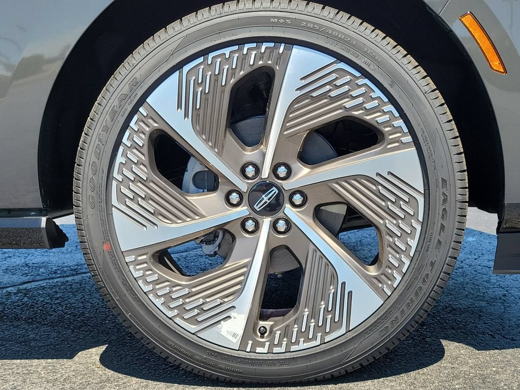 New 2026 Lincoln Navigator Black Label AWD/4WD image 9