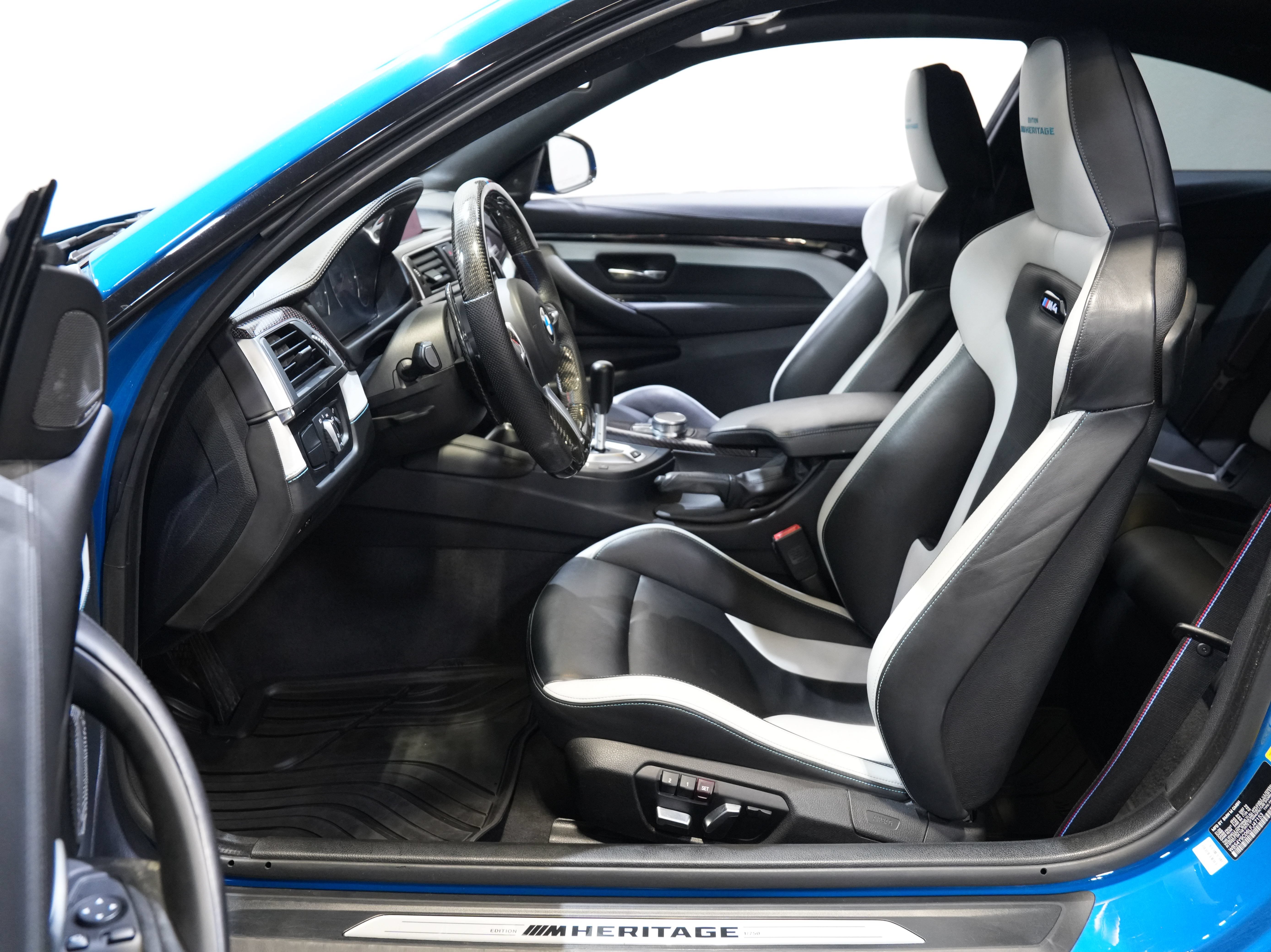 Used 2020 BMW M4 Coupe w/ Competition Package RWD image 32