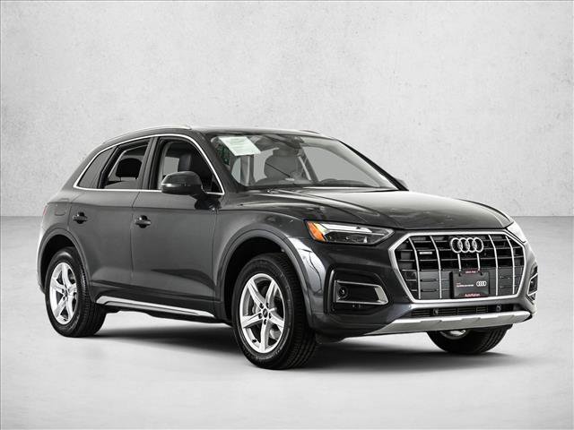 Certified 2023 Audi Q5 2.0T Premium w/ Convenience Package AWD/4WD image 3