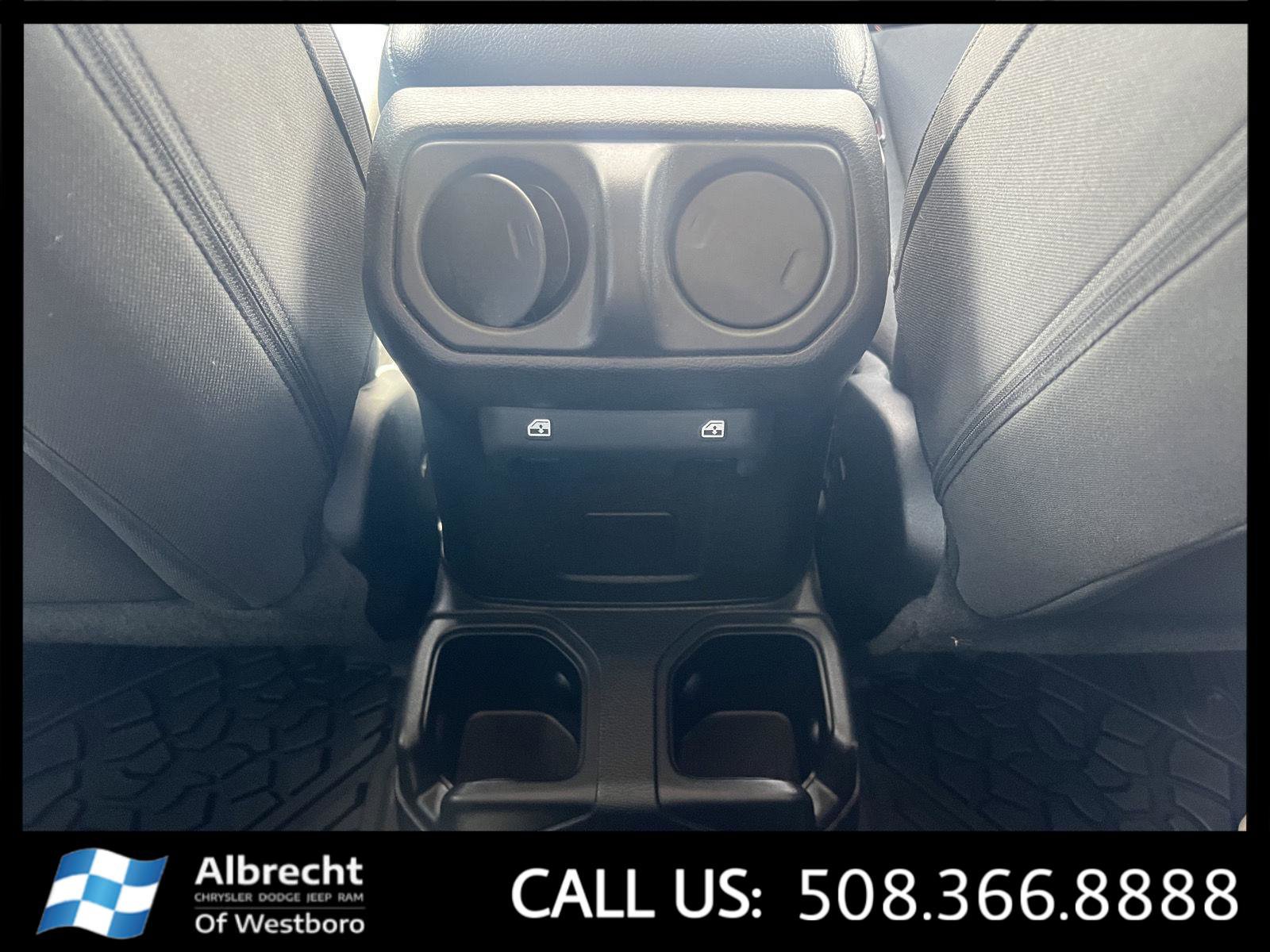 Used 2022 Jeep Gladiator Sport image 25