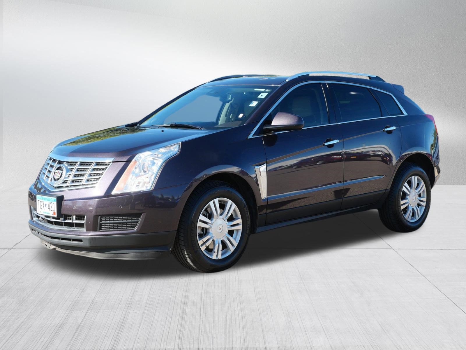 Used 2015 Cadillac SRX Luxury w/ Driver Awareness Package FWD image 3