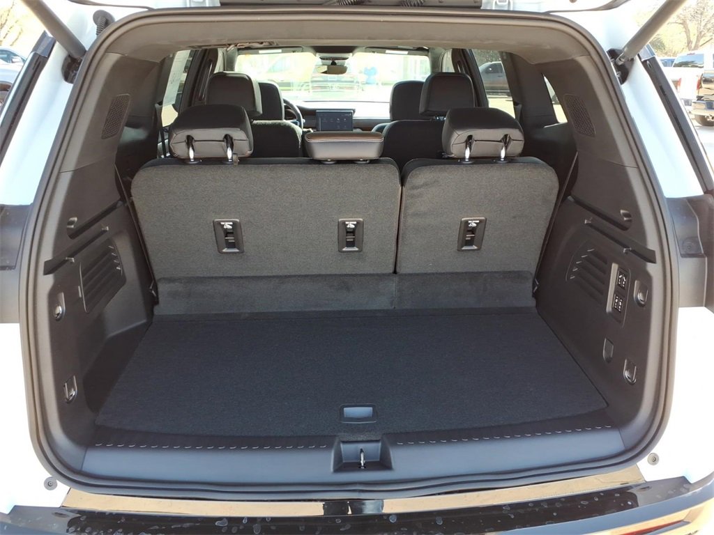 New 2026 GMC Acadia Denali Ultimate image 11