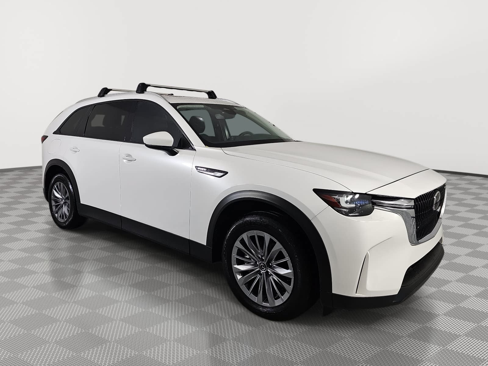 Used 2024 MAZDA CX-90 Plug-In Hybrid w/ Preferred AWD/4WD image 2