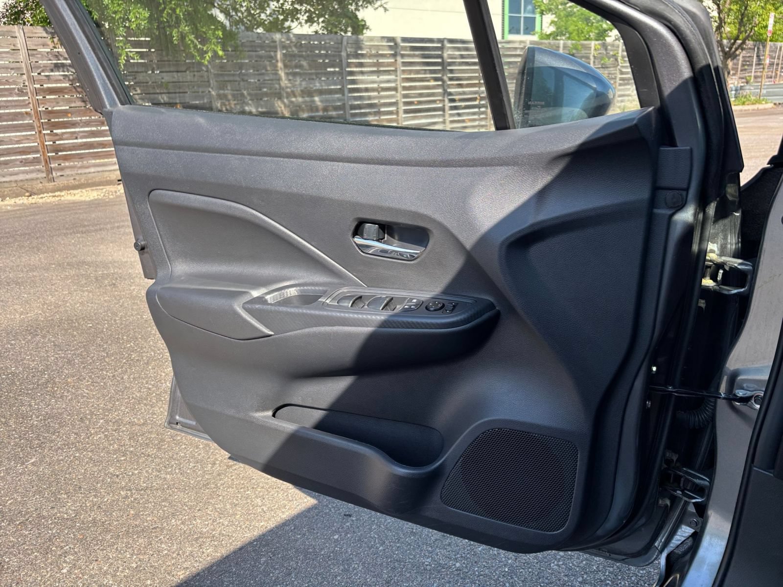 Used 2025 Nissan Versa SV FWD image 18