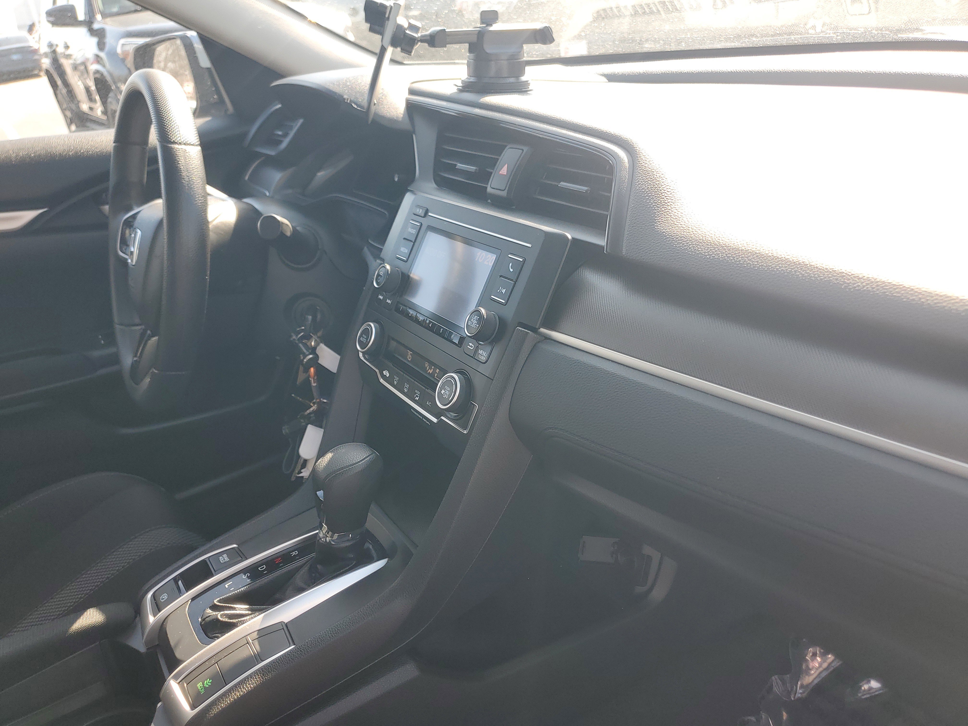 Used 2020 Honda Civic LX image 29