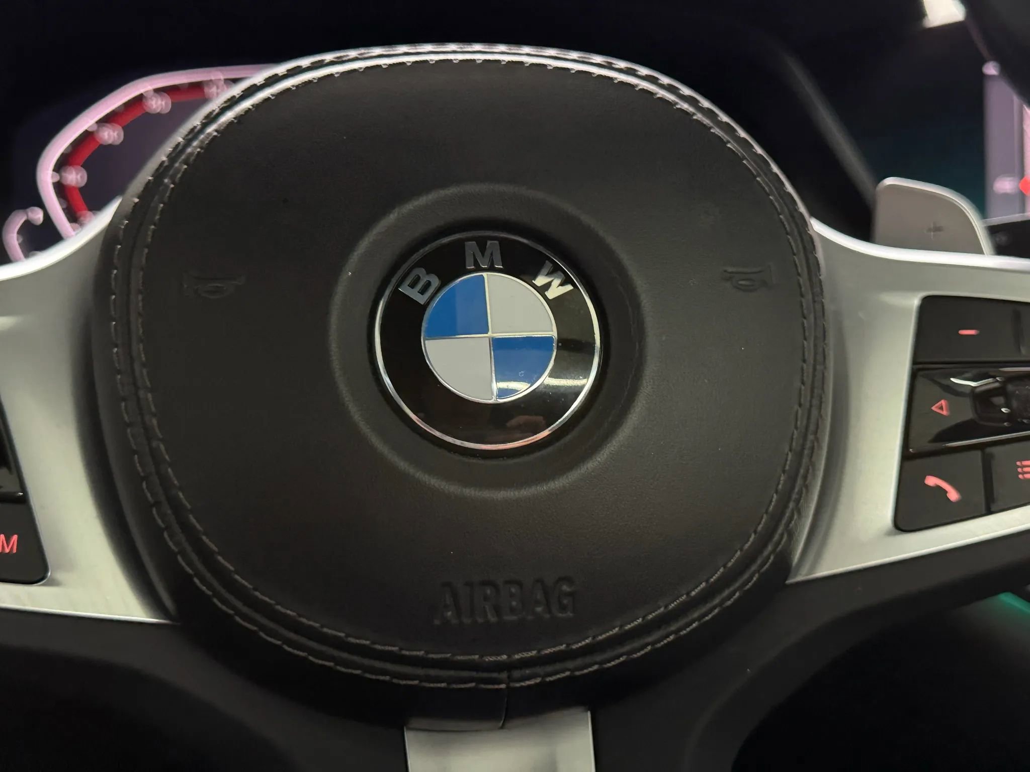 Used 2023 BMW X6 xDrive40i w/ M Sport Package image 20