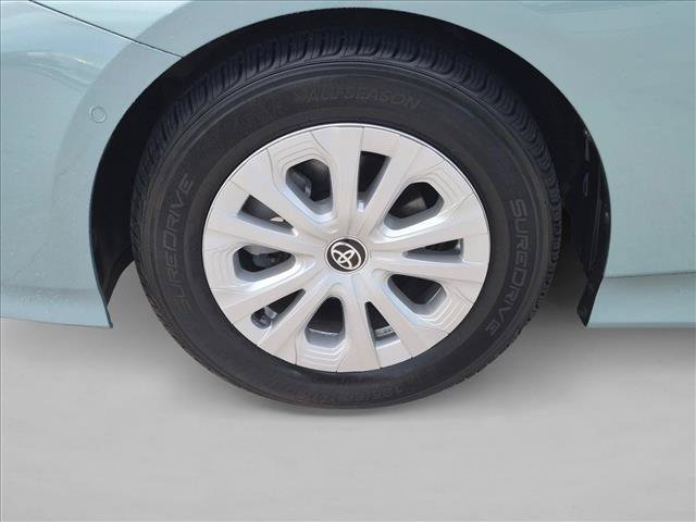 Certified 2022 Toyota Prius LE FWD image 22