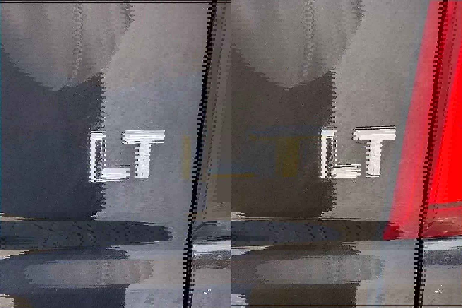 Used 2024 Chevrolet Silverado 1500 LT Trail Boss w/ LT Trail Boss Premium Package AWD/4WD image 10