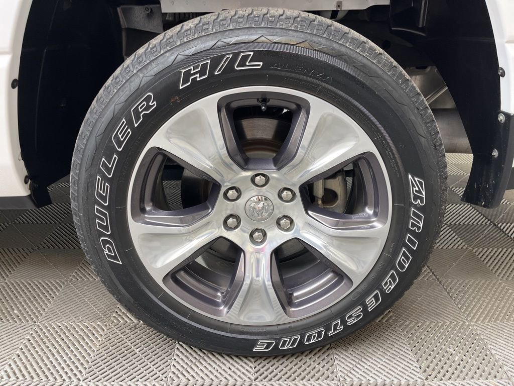 Used 2023 RAM 1500 Laramie AWD/4WD image 29