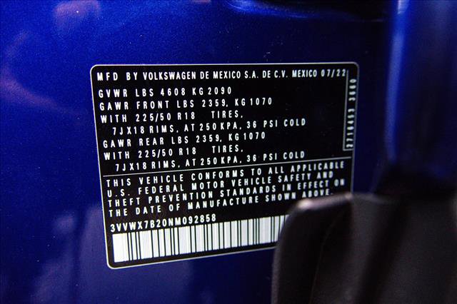 Used 2022 Volkswagen Taos SE image 25