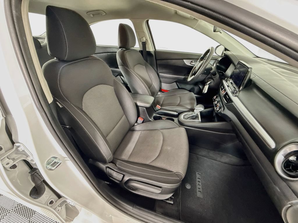 Used 2023 Kia Forte LX FWD image 26