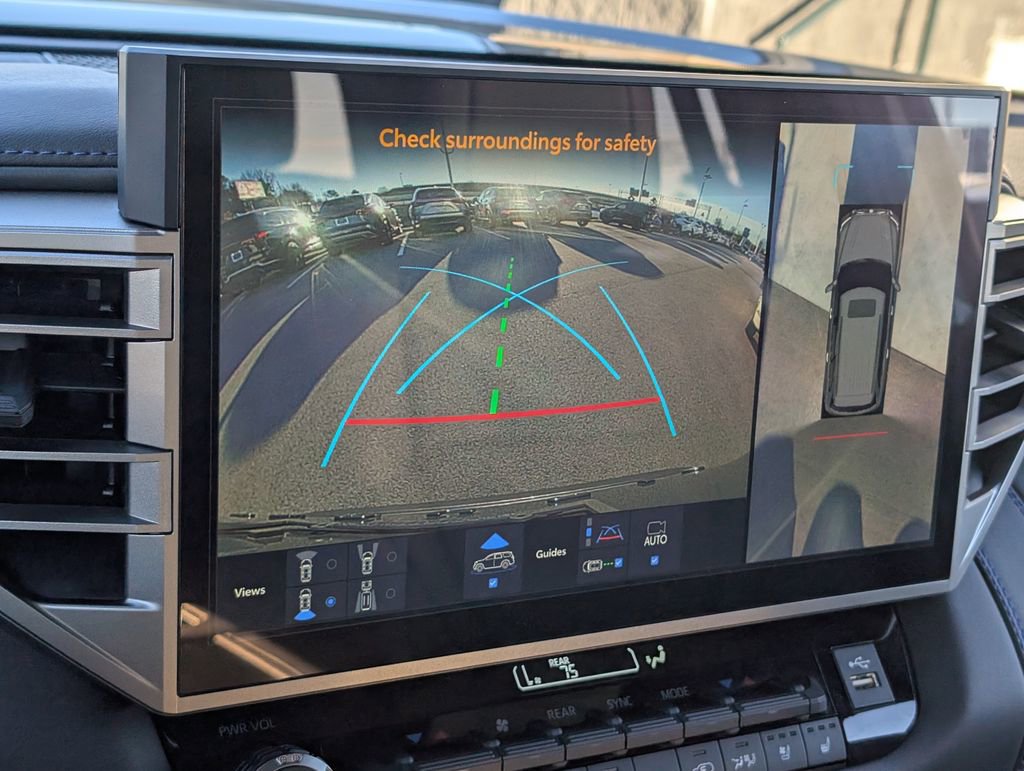 Used 2026 Toyota Sequoia Platinum image 10