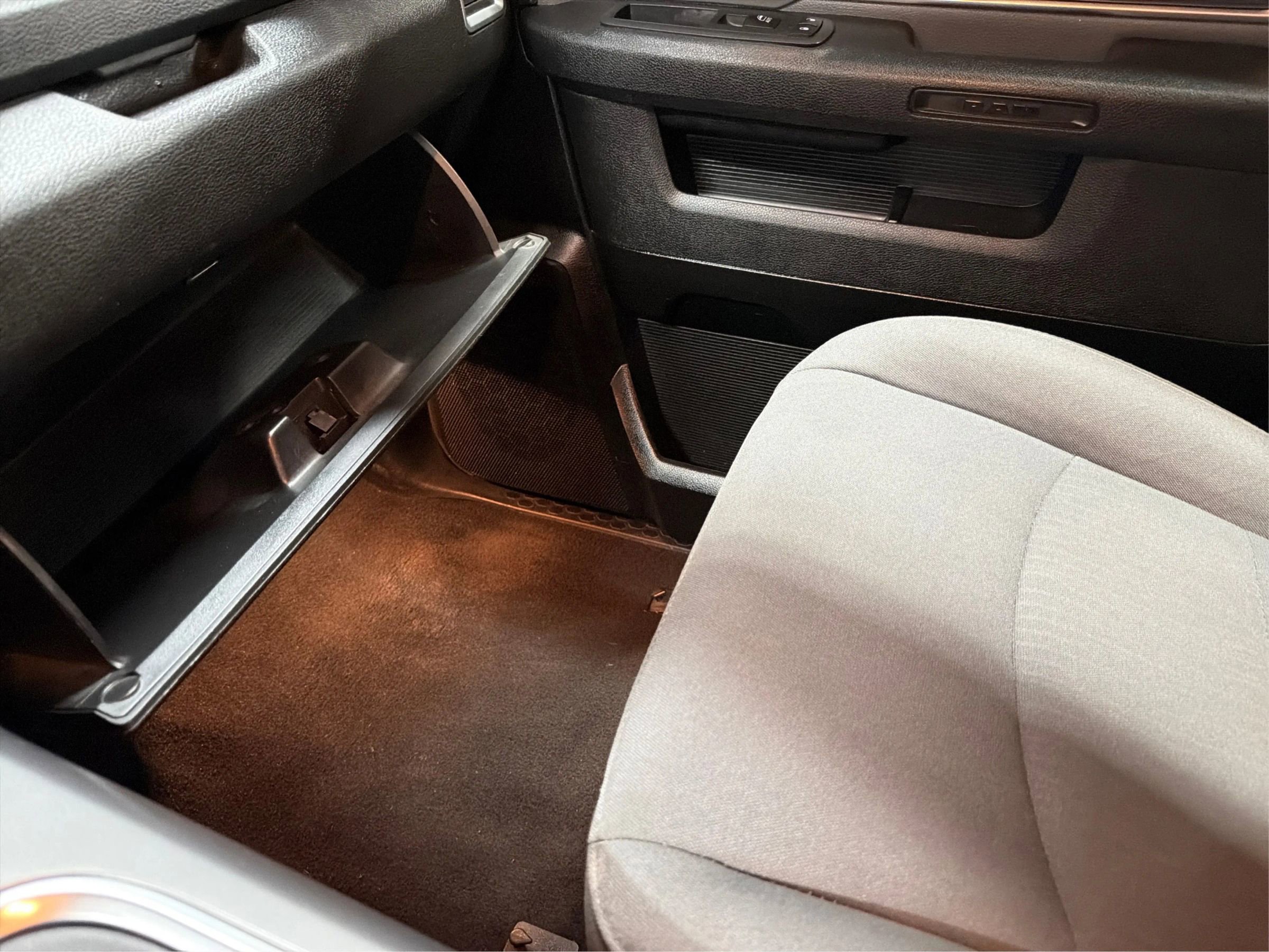 Used 2022 RAM 1500 Classic SLT w/ Trailer & Traction Group image 25