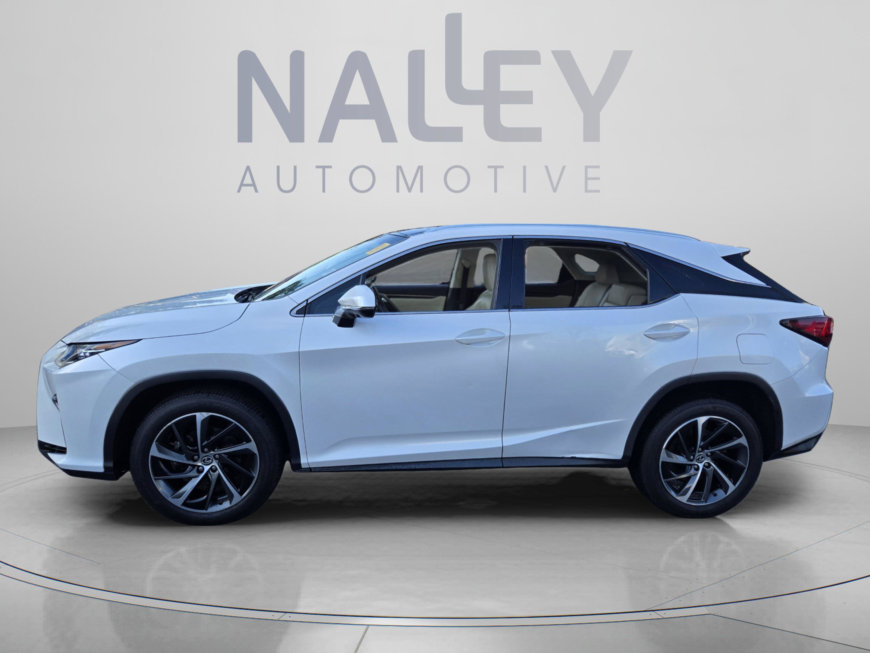 Used 2018 Lexus RX 350 FWD w/ Luxury Package image 2