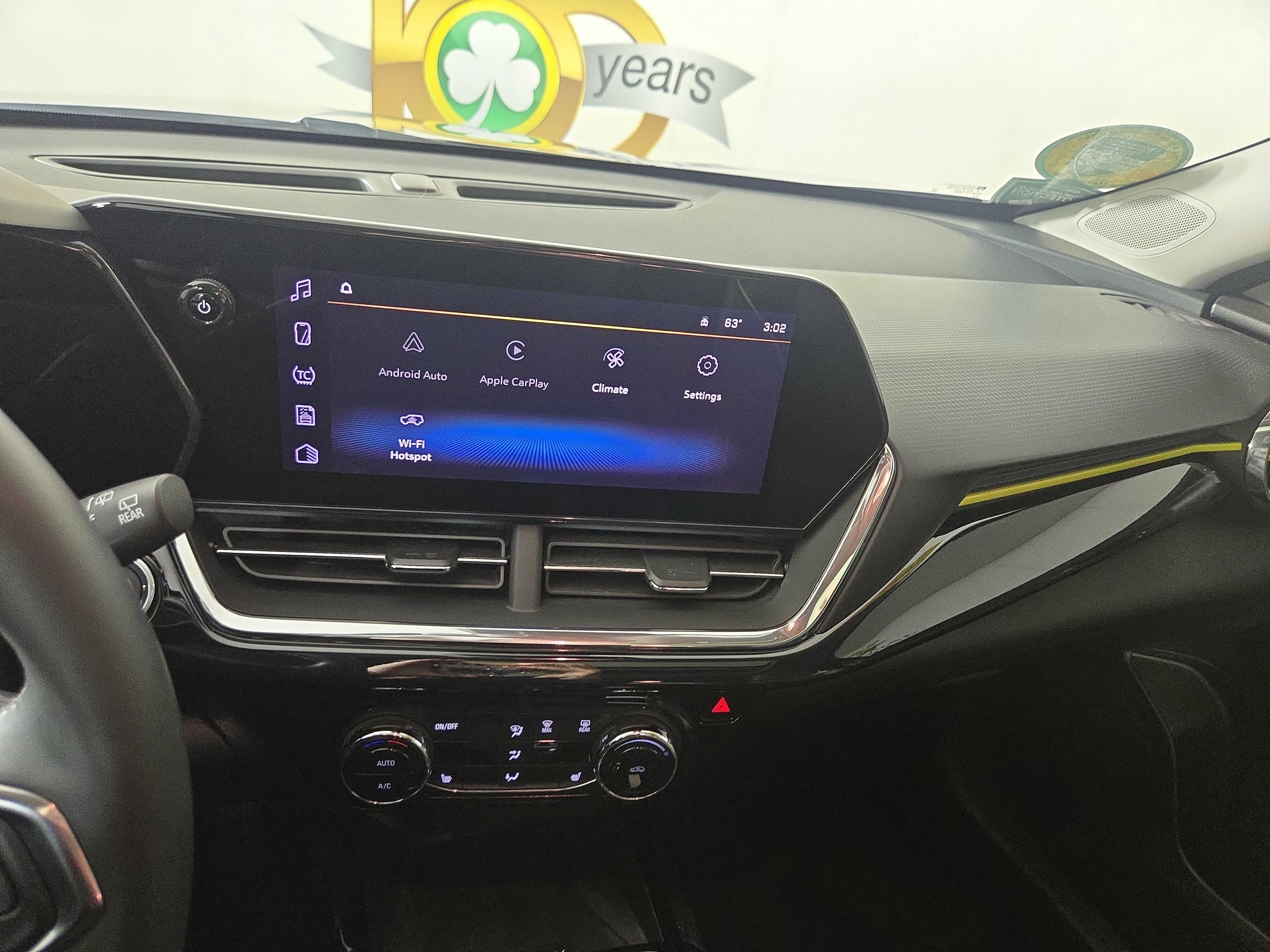 Certified 2024 Chevrolet Trax ACTIV w/ Sunroof Package FWD image 22