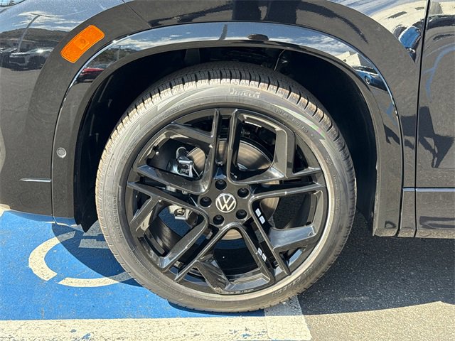 New 2026 Volkswagen Tiguan SE R-Line image 14