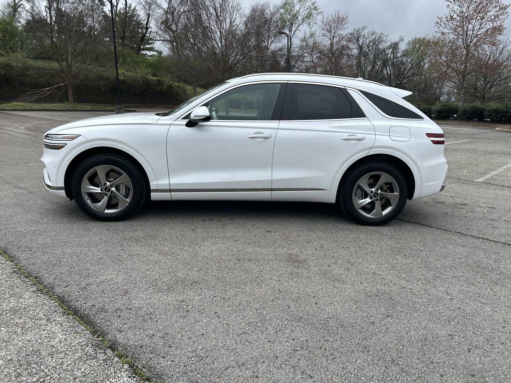 New 2026 Genesis GV70 2.5T Advanced image 4