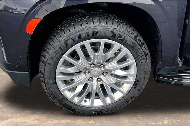 Certified 2023 Chevrolet Suburban RST AWD/4WD image 35