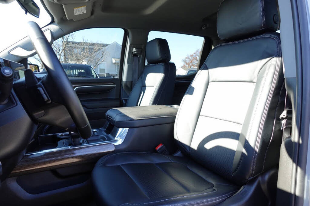 Used 2024 Chevrolet Silverado 1500 RST w/ Protection Package AWD/4WD image 15