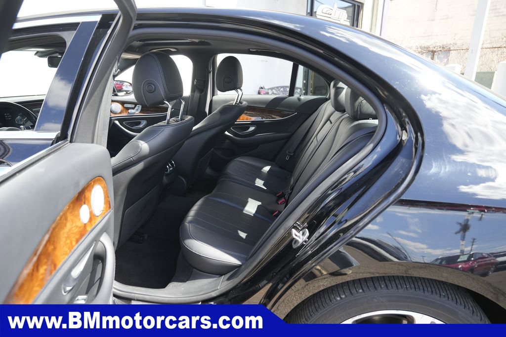 Used 2020 Mercedes-Benz E 350 4MATIC Sedan image 27
