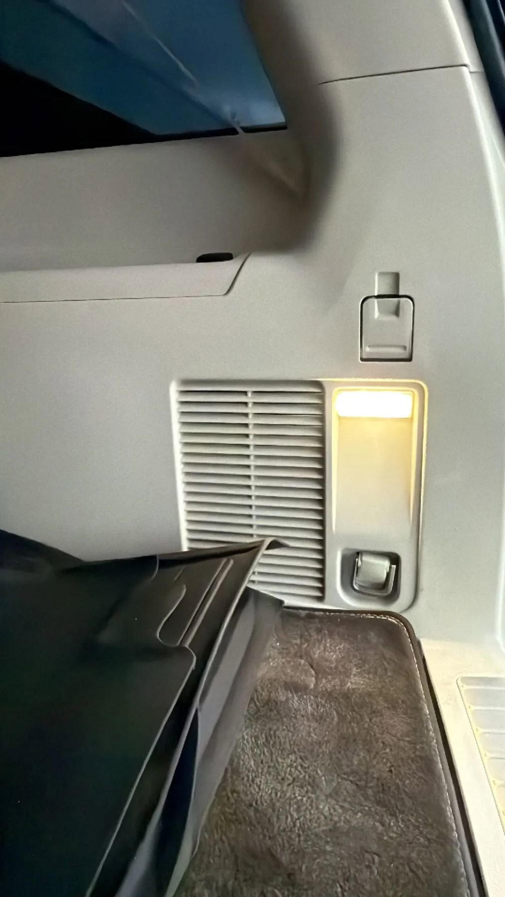 Used 2019 Lincoln Navigator L Black Label w/ Cargo Package image 39