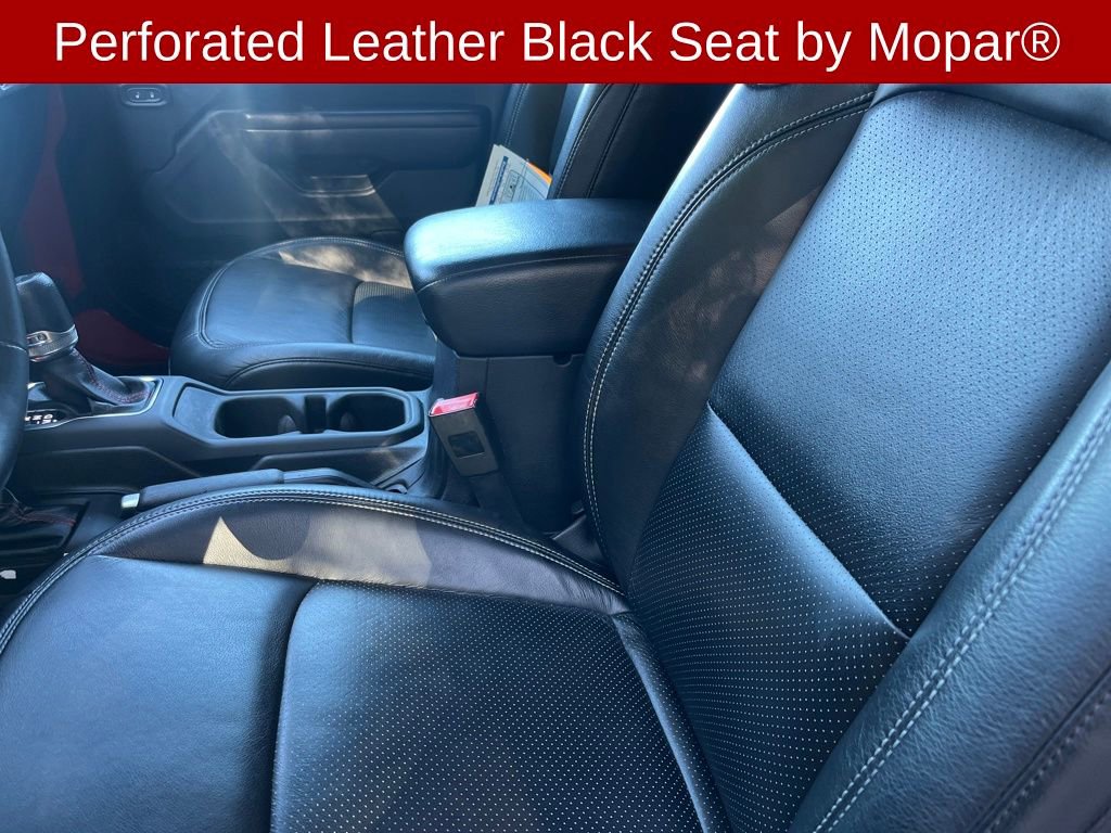 Used 2018 Jeep Wrangler Unlimited Rubicon image 14