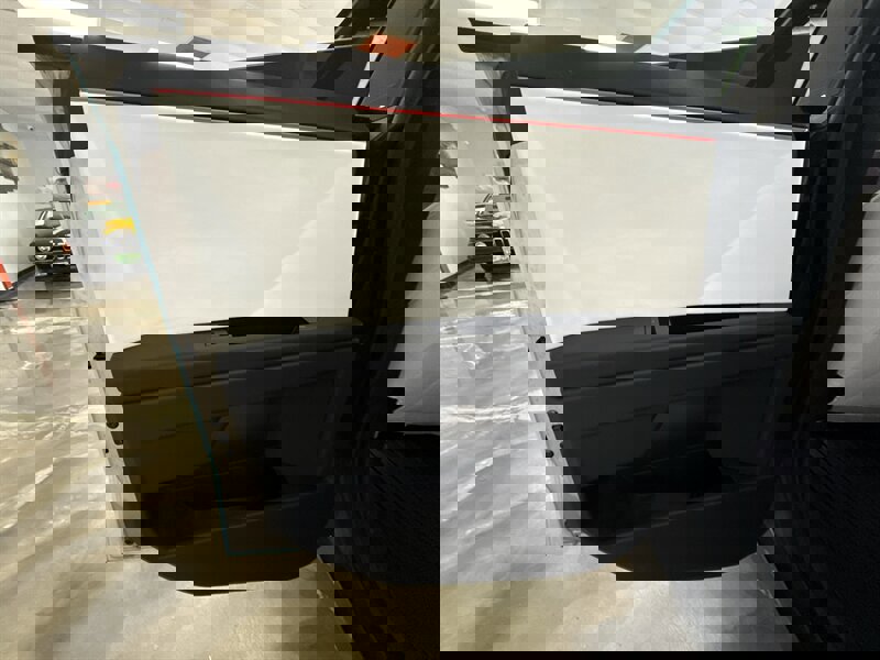 Used 2024 Tesla Cybertruck AWD Crew Cab image 27