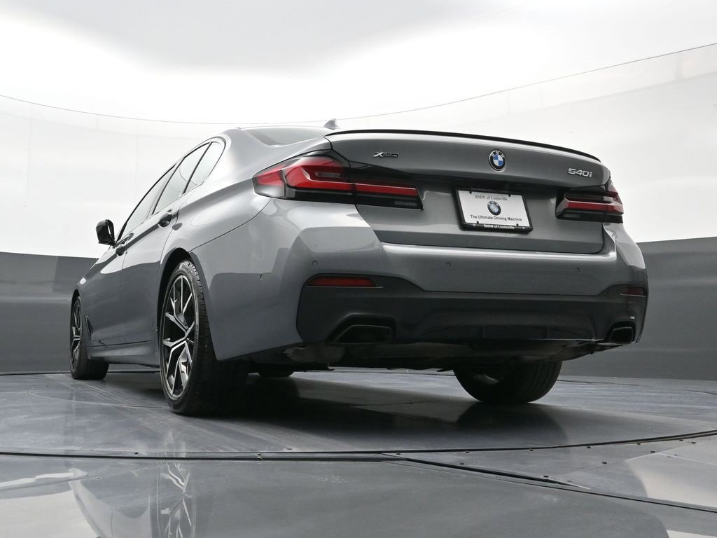 Used 2023 BMW 540i xDrive w/ M Sport Package image 27
