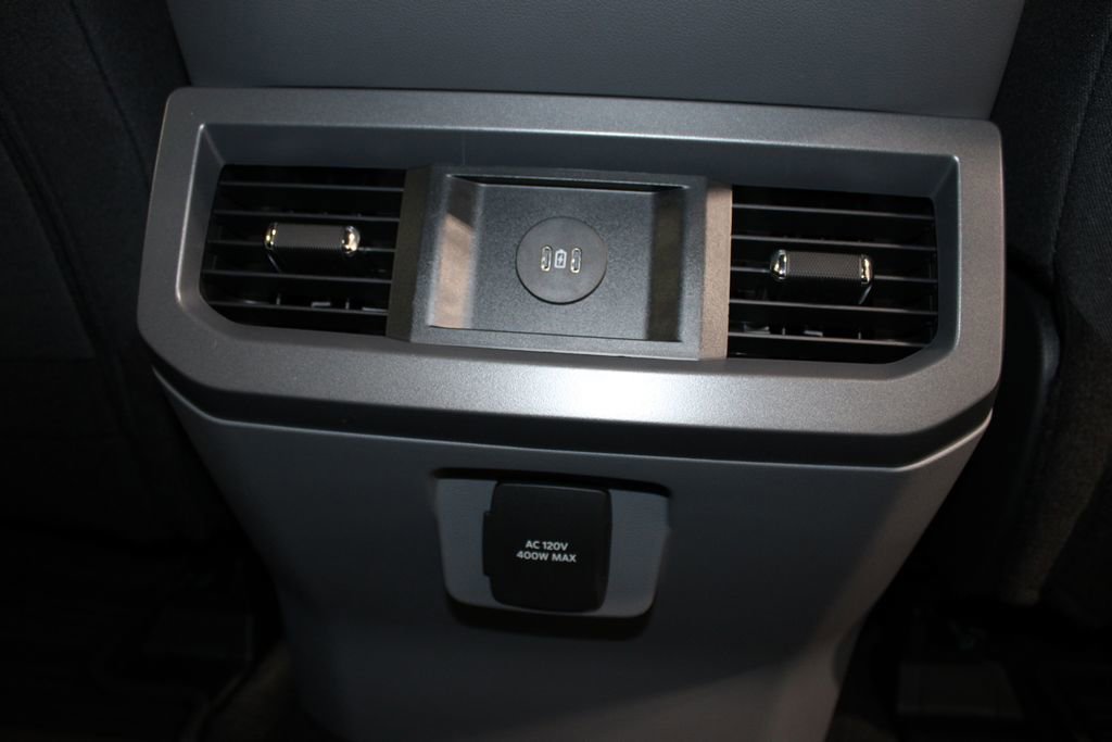 New 2026 Ford F250 XLT w/ XLT Premium Package image 34