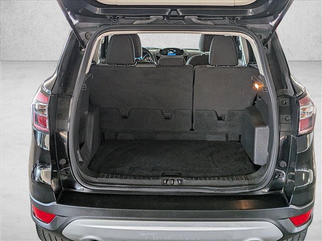 Used 2017 Ford Escape SE AWD/4WD image 6