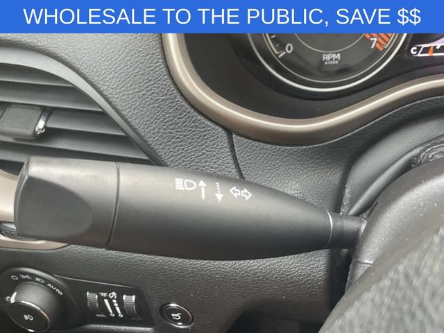 Used 2014 Jeep Cherokee Limited w/ Luxury Group FWD image 26
