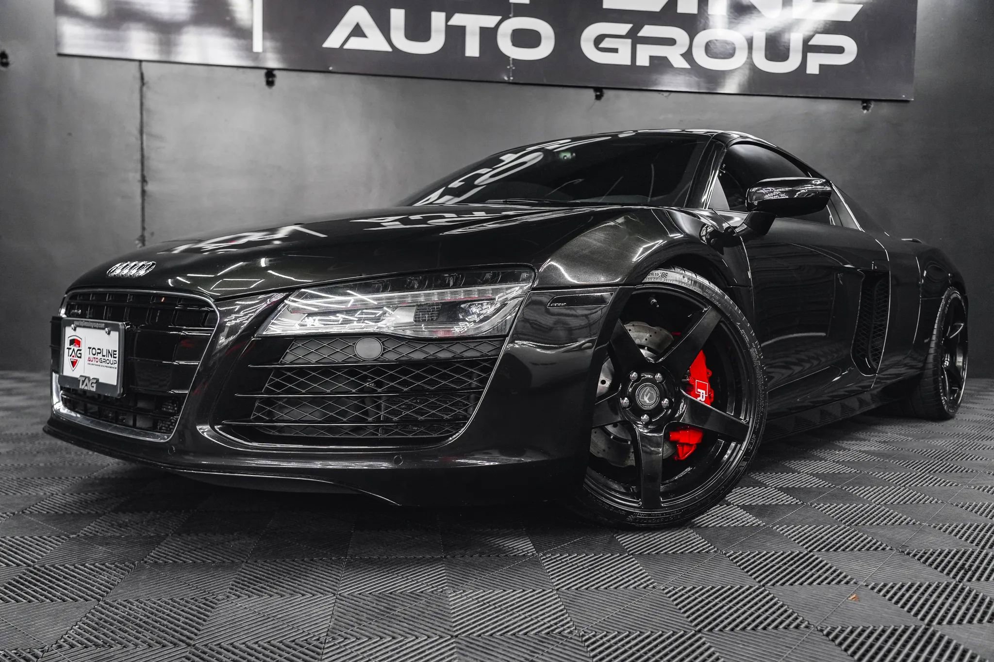 Used 2015 Audi R8 V8 image 3