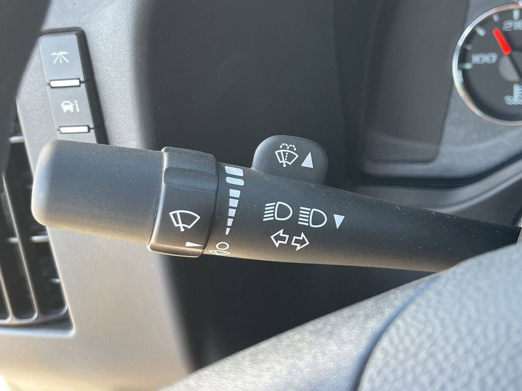 New 2025 GMC Savana 2500 Extended w/ Driver Convenience Package image 24