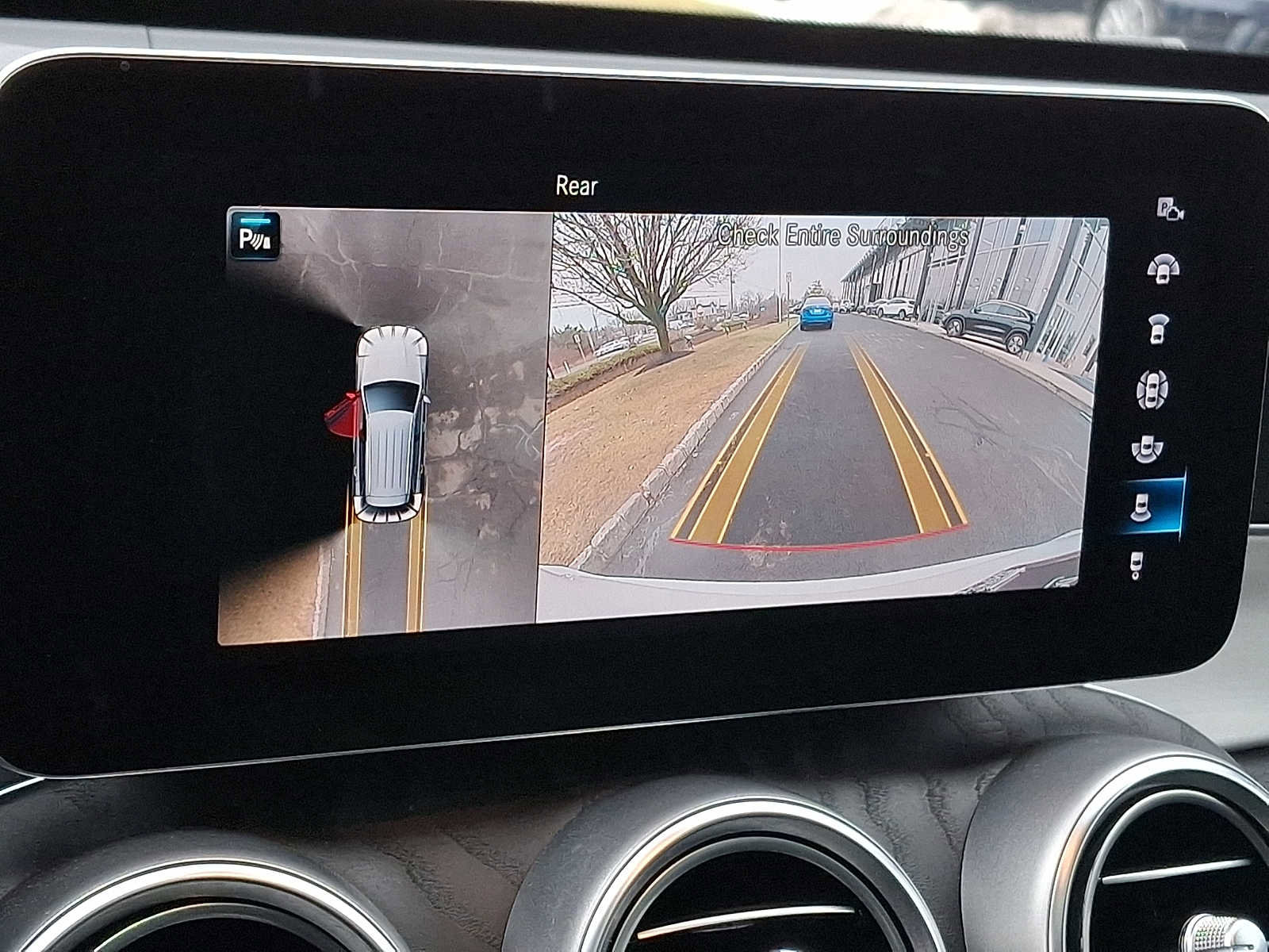 Certified 2021 Mercedes-Benz GLC 43 AMG 4MATIC image 15