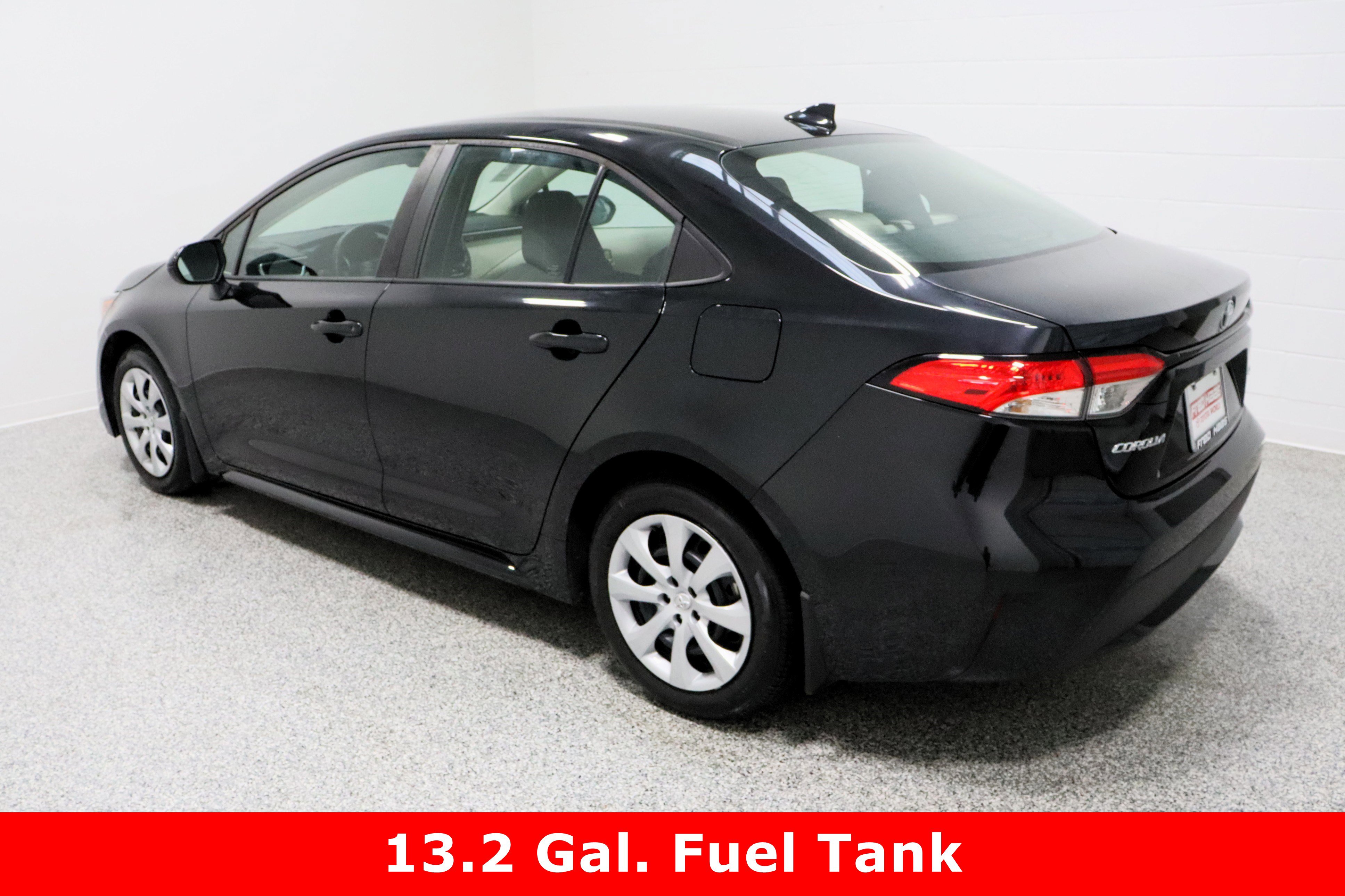 Used 2022 Toyota Corolla LE image 9